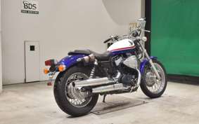 HONDA VT400S 2011