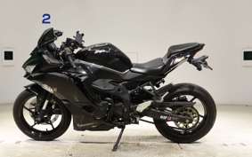 KAWASAKI ZX-25R ZX250E