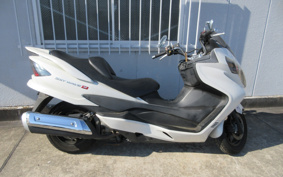 SUZUKI SKYWAVE 250M CJ45A