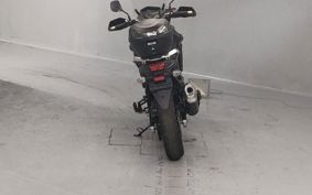 SUZUKI DL650 ( V-Strom 650 ) C733A