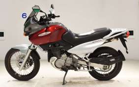 SUZUKI XF650ﾌﾘｰｳｨﾝﾄﾞ 2000