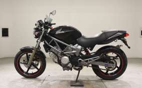 HONDA VTR 250 2022 MC33