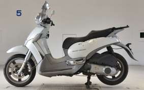 APRILIA SCARABEO 250IE