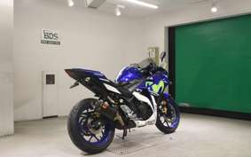 YAMAHA YZF-R25