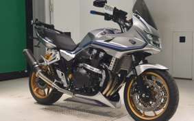 HONDA CB1300SB SUPER BOLDOR 2024 SC54