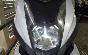 YAMAHA TRICITY 125 SE82J