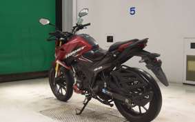 HONDA HORNET 2.0