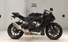 YAMAHA YZF-R1 2016