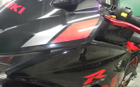 SUZUKI GSX-R125 DL33B