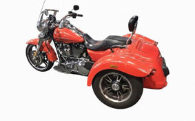 HARLEY FLRT 2017 MCC