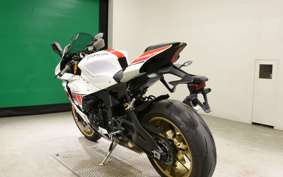 YAMAHA YZF-R1 2023 RN65J