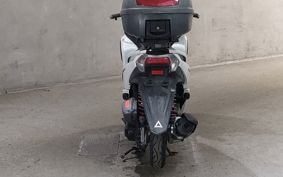 YAMAHA TRICITY 125 SE82J