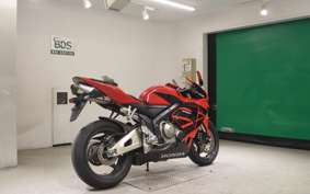 HONDA CBR600RR GEN 2 2005 PC37