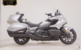 HONDA GL 1800 GOLD WING TOUR DCT 2025 SC79