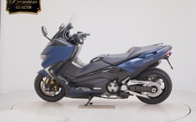 YAMAHA T-MAX 530 DX 2018 SJ15J
