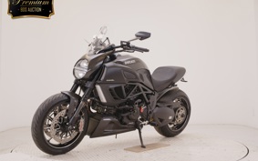 DUCATI DIAVEL Carbon 2011