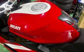 DUCATI PANIGA-REV2 BAYLISS 2024 1H00