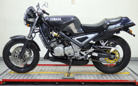 YAMAHA R1-Z 3XC