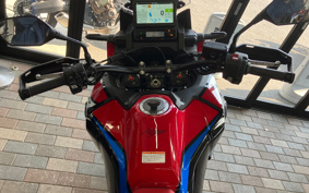 HONDA CRF1100L AFRICA TWIN 2023 SD10