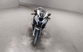 YAMAHA YZF-R15 M RG67