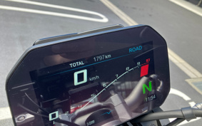 BMW F900R TOURING 2021 0K11