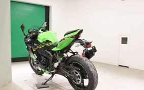 KAWASAKI ZX-4RR 2023