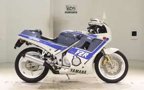 YAMAHA FZR250 2010 2KR