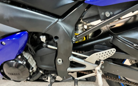 YAMAHA YZF-R1 2003 RN09