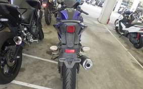YAMAHA YZF-R15