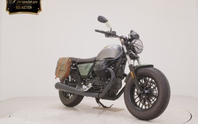 MOTO GUZZI V9 BOBBER 2022
