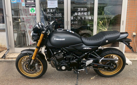 KAWASAKI Z900RS 2025 ZR900K
