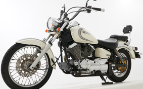 YAMAHA DRAGSTAR 250 VG02J