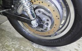 HARLEY XL1200C 2001