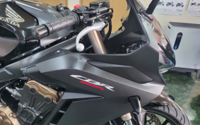 HONDA CBR650R 2021 RH03