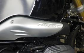 BMW R NINE T 2023