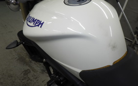 TRIUMPH STREET TRIPLE 2008