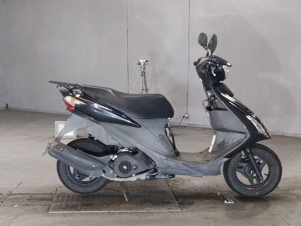 Фото Suzuki ADDRESS V125 с японского аукциона