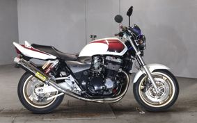 HONDA CB1300SF SUPER FOUR SC40