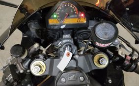 HONDA CBR1000RR SC57