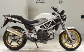 HONDA VTR 250 Gen. 2 MC33