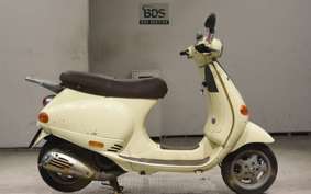 VESPA 125 ET4 2024