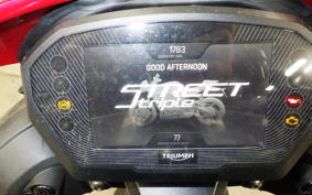 TRIUMPH STREET TRIPLE RS 2025