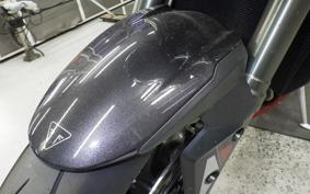 TRIUMPH STREET TRIPLE RS 2024