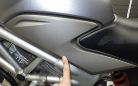 HONDA VTR 250 Gen. 2 MC33