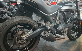 DUCATI SCRAMBLER SIXTY2 2016 KA00