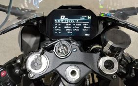 BMW S1000RR 2025 0P21