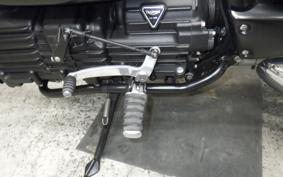 TRIUMPH ROCKET III 2015