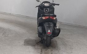YAMAHA N-MAX 125 SEG6J