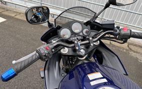 YAMAHA FZS1000 FEATHER 2003 RN06