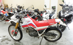 YAMAHA SEROW 225 Cell 1KH
